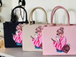 All Coffee Girl Tote Black skin pink