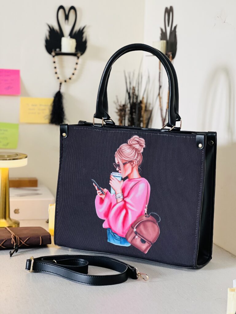 Coffee Girl Tote Bag Black
